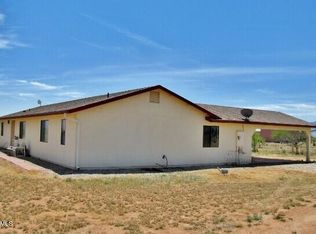 10166 E Limosine Ln, Hereford, AZ 85615