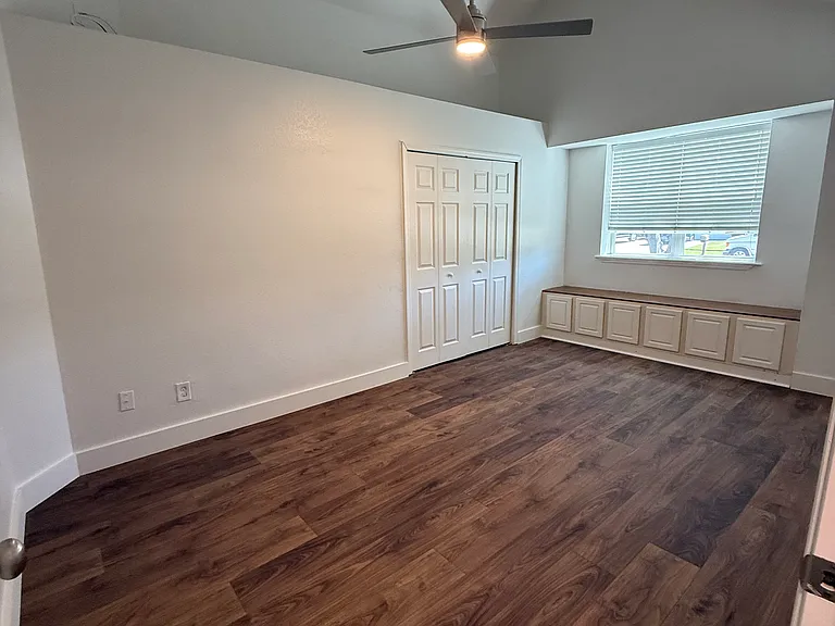 5952 Katona Dr — Photo 6