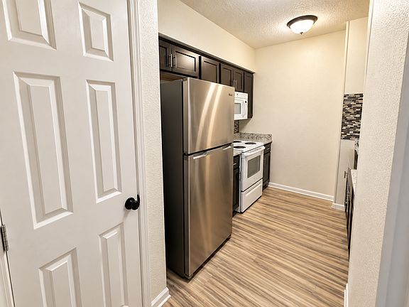 4th image of 12484 Abrams Rd APT 2324