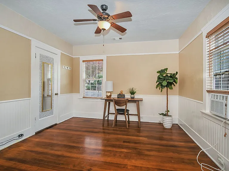 405 Arreba St — Photo 11
