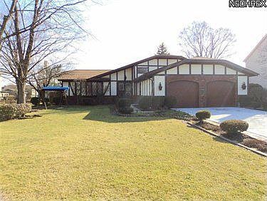 1st image of 24747 Framingham Dr