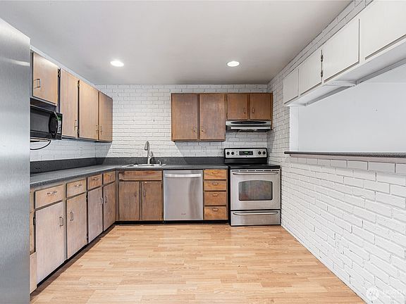 2nd image of 9604 NE 124th Street