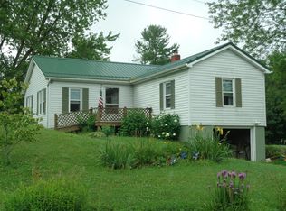 107 Red Line Rd, Kennerdell, PA 16374
