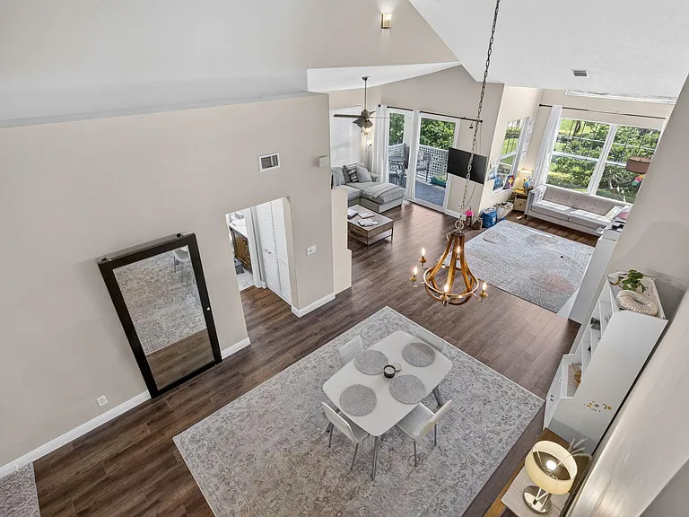 1603 Mizzenmast Way — Photo 10