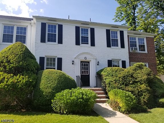 3rd image of 101 Gates Ave #C001g-17