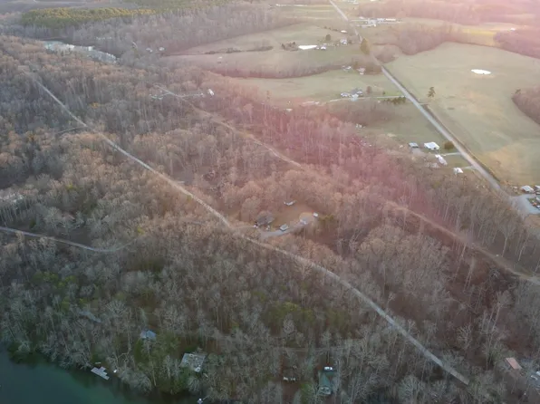 23 Diane Cir, Crossville, TN 38572