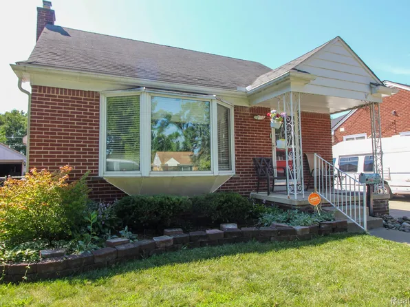 19483 Glenmore, Redford, MI 48240