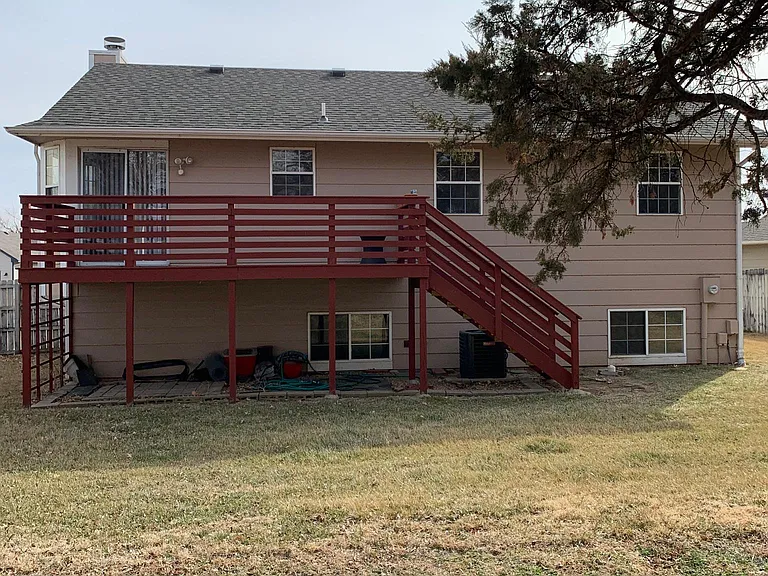 10826 W Ryan St — Photo 2