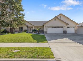 756 Sheffield Ave, Exeter, CA 93221