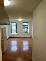 Rented by Century 21 New Golden Age Realty