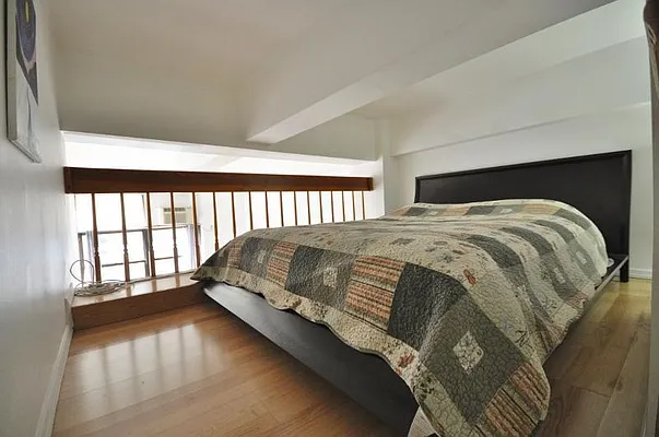 Rented by Keller Williams NYC | media 15