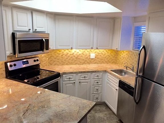 Stainless steel appliances Brand New!