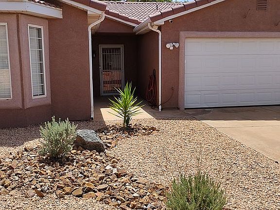 5th image of 272 E Arrowweed Way