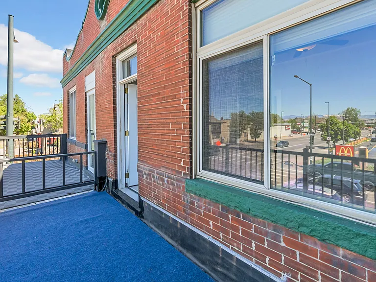 302 S Lincoln St — Photo 25
