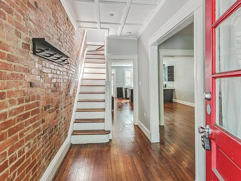 2533 11th St NW — Photo 7