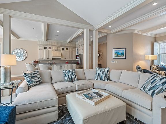 5th image of 7309 McIntosh Way Unit 1304
