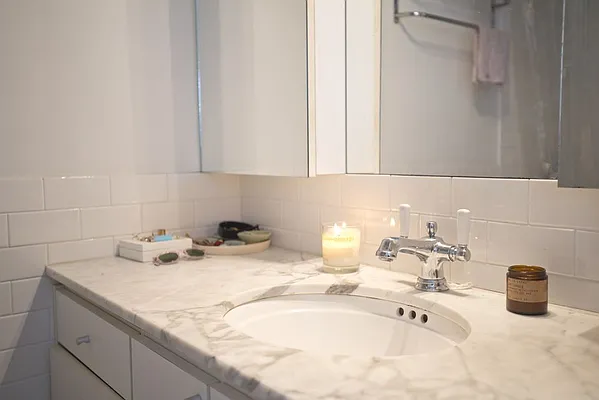 Rented by Daniel Baum & Co | media 15