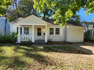 1419 S Roanoke Ave, Springfield, MO 65807