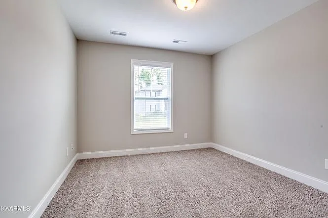 7936 Poplar Grove Ln — Photo 34