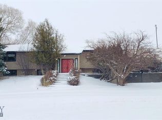 156 Ennis Lake Rd, Ennis, MT 59729