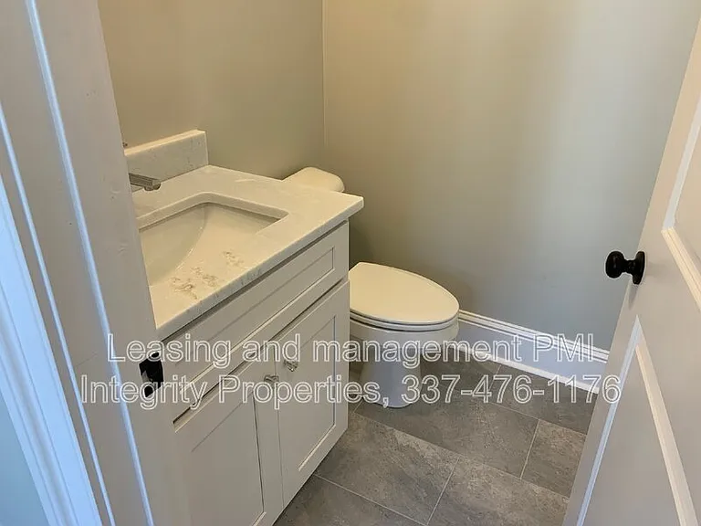 104 Shirekeep Ln — Photo 7