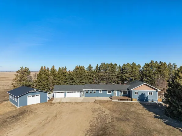 1605 46th St N, Velva, ND 58790