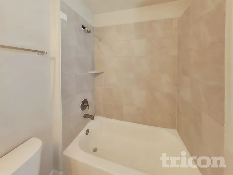 4007 Anton Dr — Photo 9