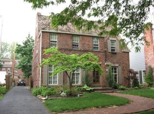 3674 Traver Rd, Shaker Heights, OH 44122