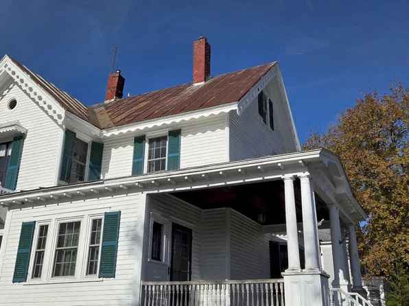 24 North Avenue, Skowhegan, ME 04976