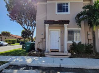 13758 SW 170th Ln, Miami, FL 33177