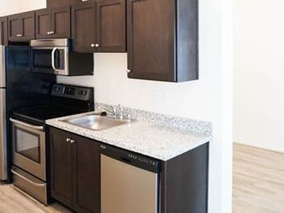 4th image of 1510 C St #104