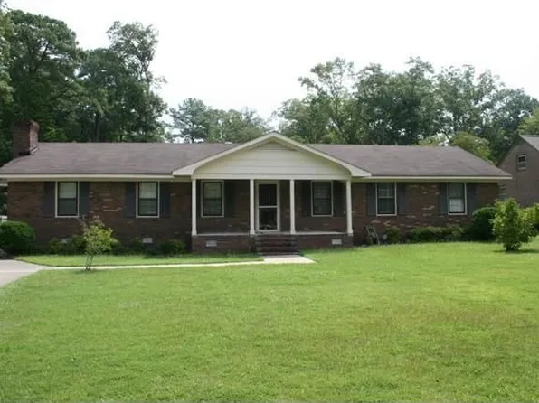 104 Dimock Rd, Washington, NC 27889