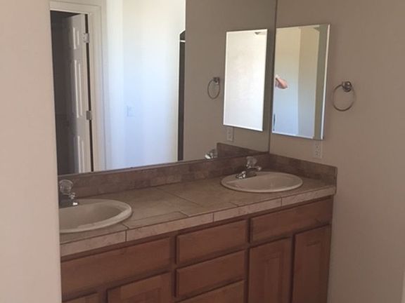 5th image of 9250 N River Run Dr
