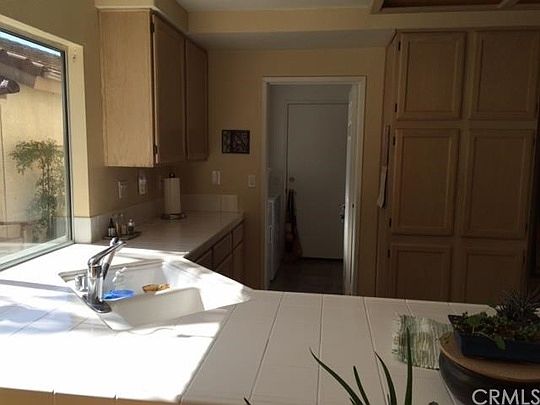 5th image of 41520 Avenida De La Reina