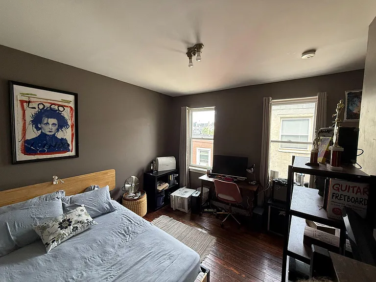 209 W Girard Ave — Photo 11