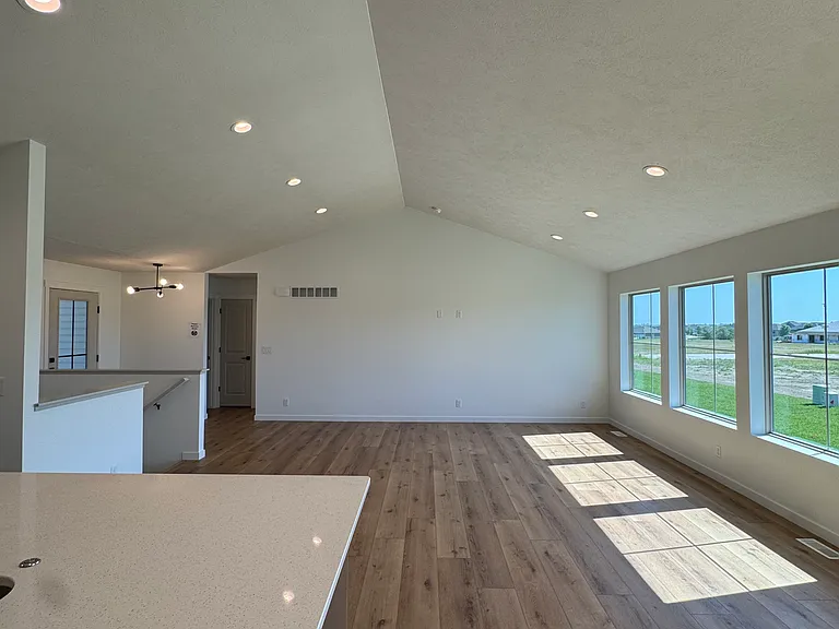 9114 Wilderness Sky Dr — Photo 8