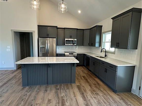 5th image of 5304 Lee Road 254