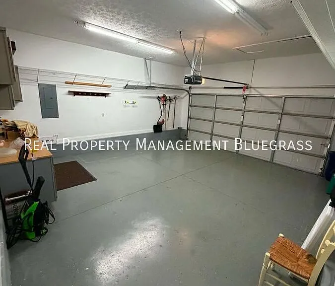 105 Sage Dr — Photo 30