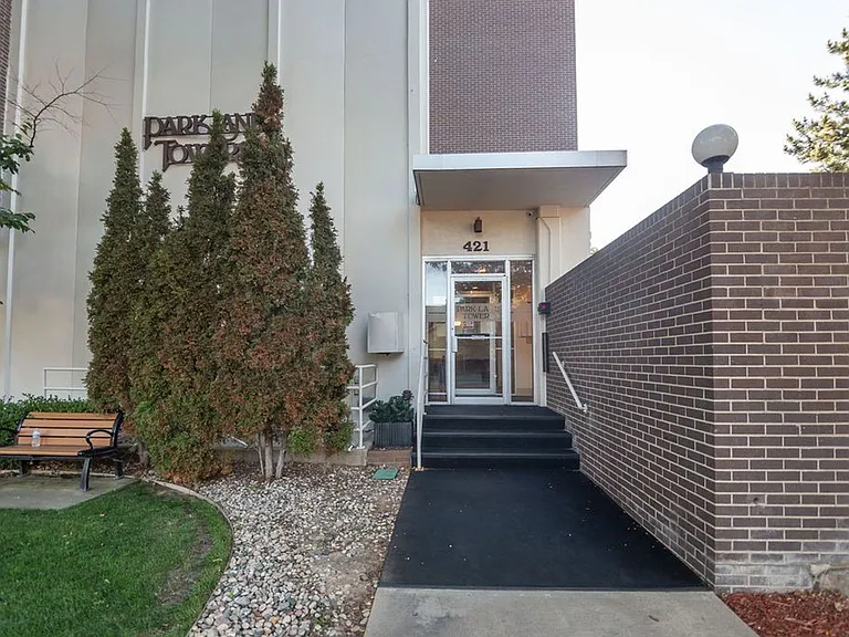 421 S Howes St #706 — Photo 4