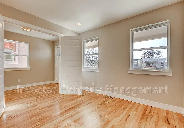 3344 N Williams St — Photo 4