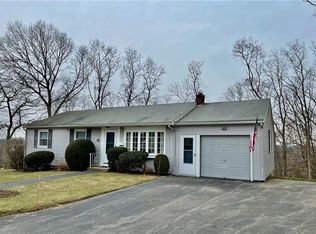 126 Columbia Ave, Coventry, RI 02816