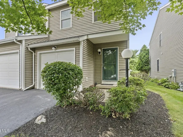 147 Harvard Road, Watervliet, NY 12189