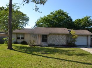 596 15th St, Holly Hill, FL 32117