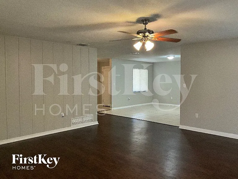 6314 Gamble Dr — Photo 4