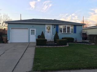 112 Autumnwood Dr, Cheektowaga, NY 14227