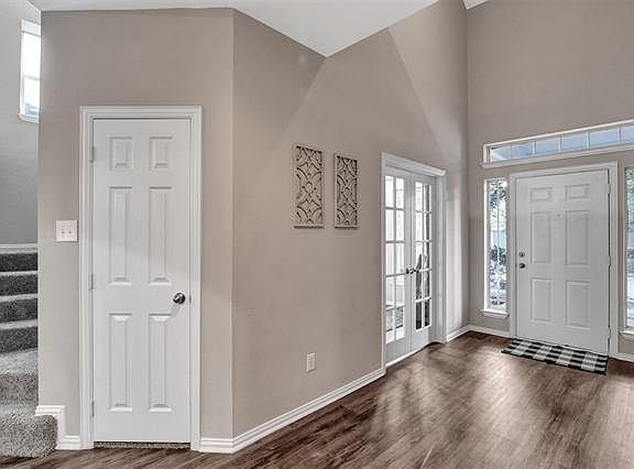 4th image of 509 Hilltop Dr