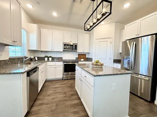 4173 Arjuna Way — Photo 15
