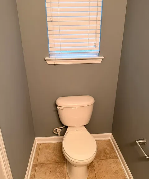 164 Stanley Ct — Photo 6