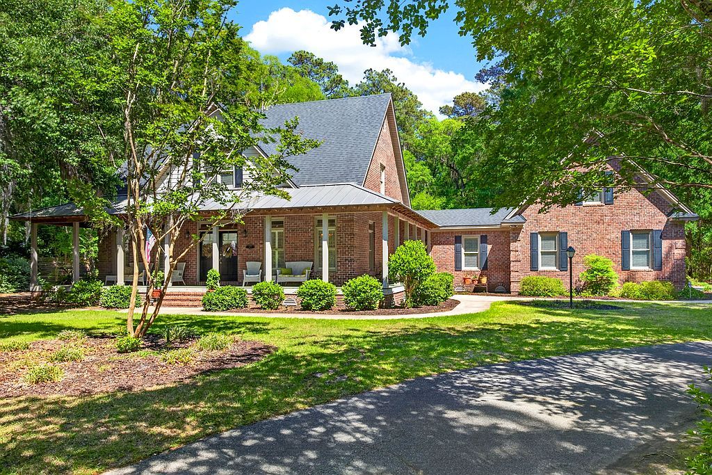 477 Buckland Hall Rd - Property Image