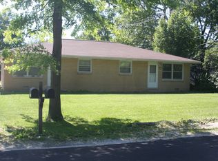 1321 Alms Ave, Champaign, IL 61820